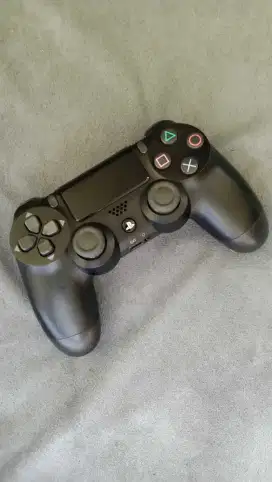 Stik PS 4 original mesin kondisi normal