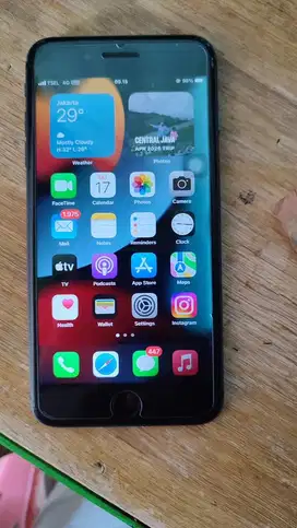 Iphone 8+ 256 Hp + charger