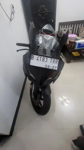 Honda CBR 250Cc, Hitam Mls , msn sehat, Body Mls,Bs TT Mtr Forza / PCX