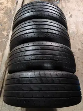 Continental 235 55 R19