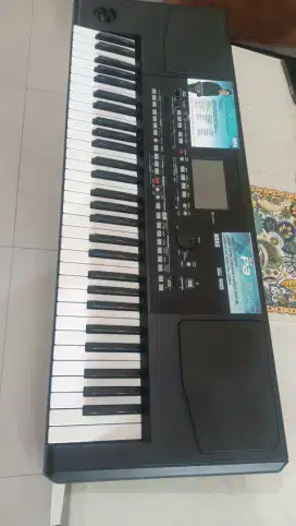Korg Pa 300 V2 bekas masih segel