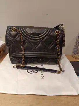 TAS TORY BURCH black