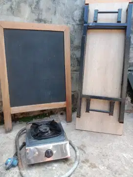 Bekas stand jualan pribadinya