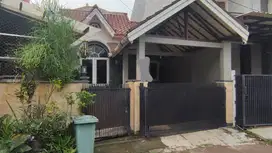 Dijual Cepat Rumah di Vila Dago Pamulang