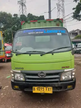 HINO DUTRO 110 SDL BOX JUMBO