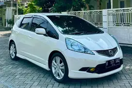 Honda jazz rs 2010 matic