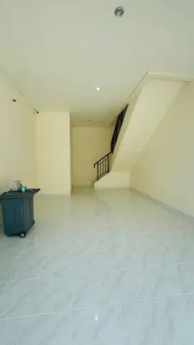 RUKO GADING SERPONG VIENNA GRANDE