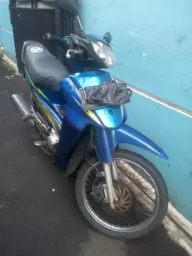 Suzuki Shogun 125 r