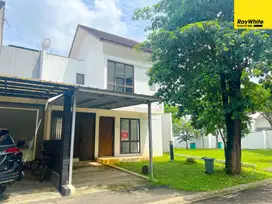 Rumah Samping taman dan dekat dengan akses Tol BSD di The Icon BSD