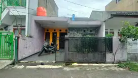 Dikontrakan Rumah 3 kamar tidur 21jt/thn di riung bandung soekarnohata