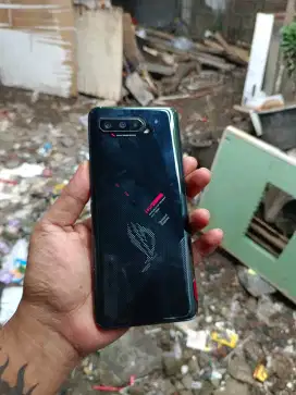 Rog phone 5 ram 8/128