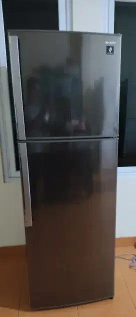 Kulkas Sharp Plasmacluster 2 Pintu