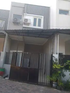 Dijual Rumah 2 Lantai Bumi Wonorejo Surabaya