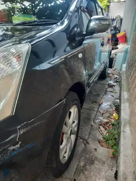 Nissan Livina 2012 Bensin