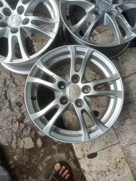 OEM Proton Inova R 15hole 5 pcd 114,3