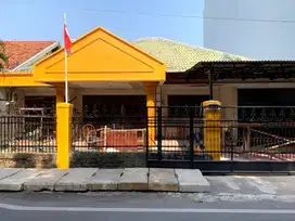 Rumah 1Lt Luas 358m 8KT Lokasi Strategis Cilamaya Cideng Bisa Kpr