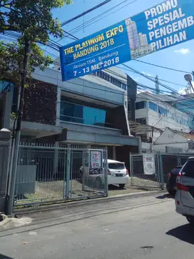 Sewa, Kaca Kaca Wetan (syp Asia Afrika)