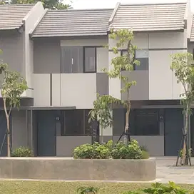 DI JUAL RUMAH PARK SERPONG TYPE Z  DEKAT GADING SERPONG