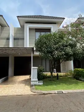 Murah Senjop Rumah cantik summarecon btari, bandung