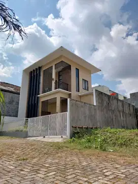 Rumah dijual di kota tinggal 1 unit mewah