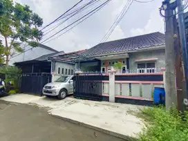 Rumah murah pasti untung layak dibeli 6 kamar Villa Melati Mas Serpong