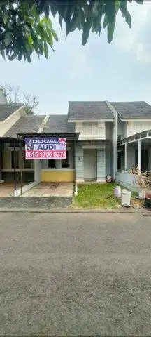 dijual Rumah di Kota wisata SHM harga 1m an Siap Huni