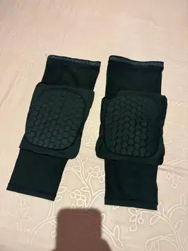 Knee Pad / Pelindung Lutut - ATHLETS - Size : M (Harga Nego!)