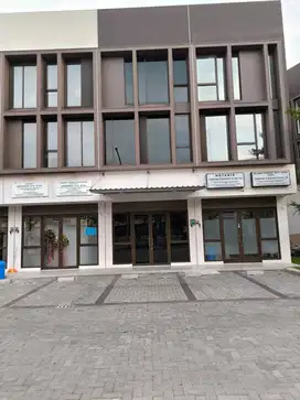 Di Jual Ruko masih baru & gress,   Virginia Arcade, BSD City