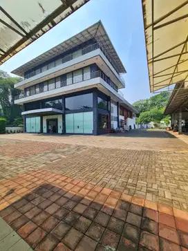 Cirendeu raya, Tempat usaha, sangat cocok untuk showroom mobil