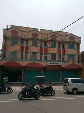 Ruko. Kopo Sayati (depan gerbang TKI) A dan B (2 unit)