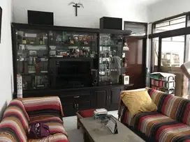 Dijual Rumah di Singgasana Pradana