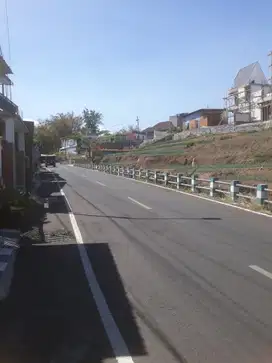 Tanah harga murah dengan view bagus di pinggir jalan kota batu