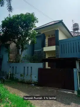 Dijual Rumah 2 lantai Cikutra Dekat Tubagus Dago Cigadung
