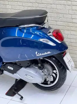 Super low KM - Like New - Vespa Sprint S - 150 - 2022- Wulan mustika