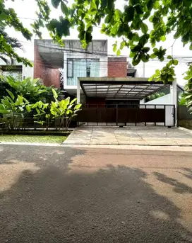 RUMAH CANTIK MINIMALIS 3 LANTAI SIAP HUNI KOMP UNILEVER PESANGGRAHAN