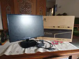 LG LED IPS MONITOR 19.5