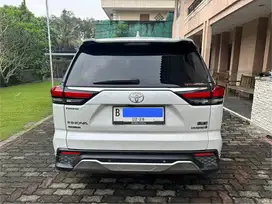 Toyota Innova Zenix Q Modellista Hybrid AT Putih 2023 Surat Lengkap