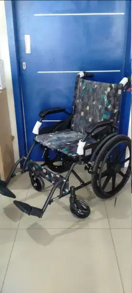Kursi Roda One Med Kursi Roda 99% Mulus Bagus Kursi Roda
