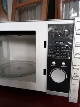 Di jual microwave merk Oxone