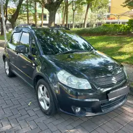 Suzuki SX4 X-Over Matic 2007 CBU Hitam