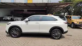 Honda HRV HR-V SE 2023 Bensin