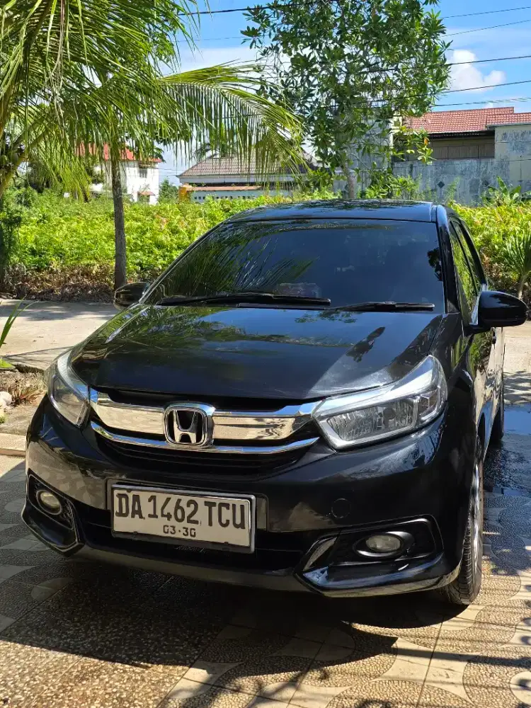 Honda Mobilio E MT HITAM 2017