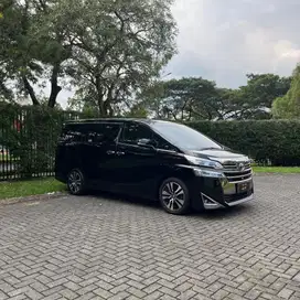 Toyota Vellfire 2.5 G ATPM FACELIFT 2018