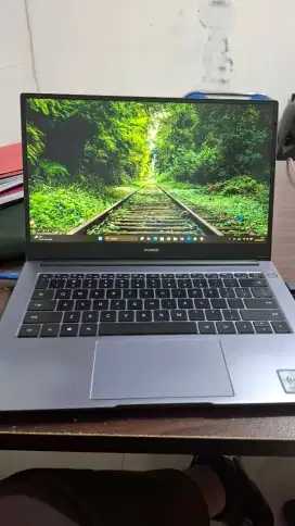 Huawei matebook d14 AMD Ryzen 7 3000 series