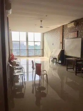 DIJUAL .RUKO 3 LANTAI DI PINGGIR JALAN RAYA KRANGGAN!