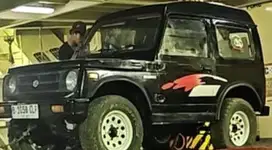 Katana GX 94 Hitam ,AC,PS,DVD pjk 1 tahun