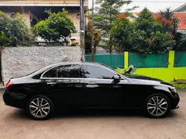 Mercedes Benz E200 2023 tangan pertama