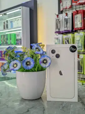 iPhone 13 128GB — Spesial Mei Diskon 500RB Langsung!