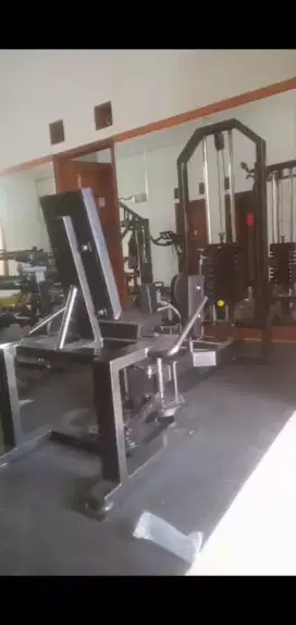 Alat fitnes custom