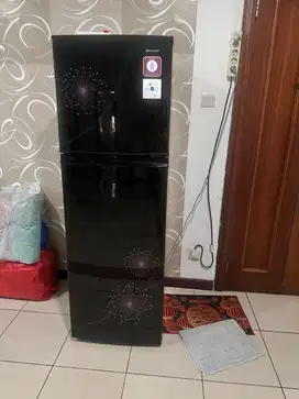 Kulkas 2 pintu merek sharp sj 317